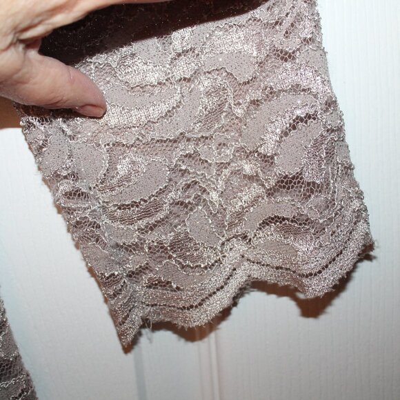 OXYX Nite Evening Gown/Mother of Bride Gown - 14 - Picture 5 of 9